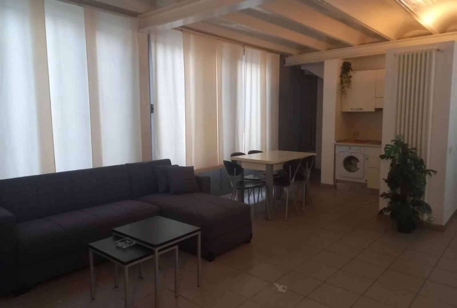 Appartamenti Tra Lago E Montagna Casa Ideale Lecco 0*,  Italia