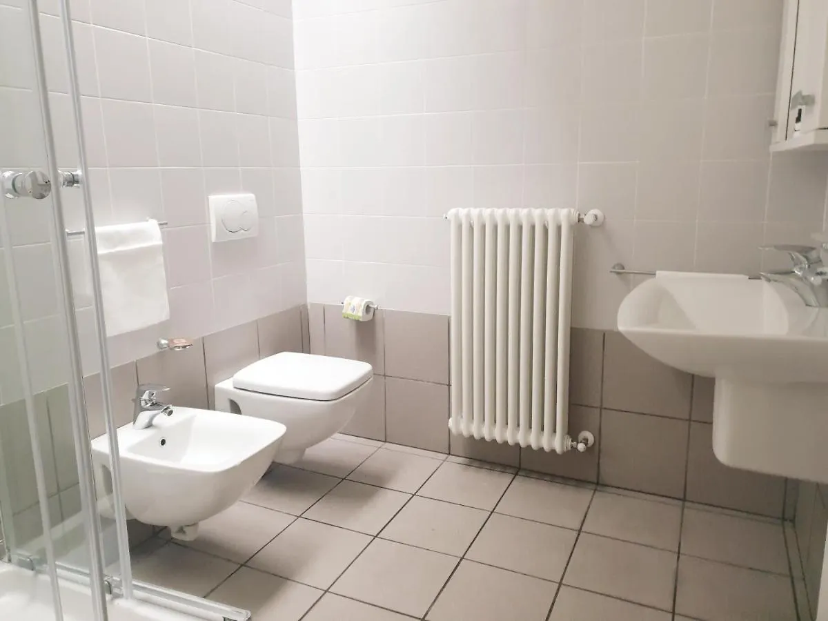 公寓 Apparthotel Casa Ideale 莱科 意大利