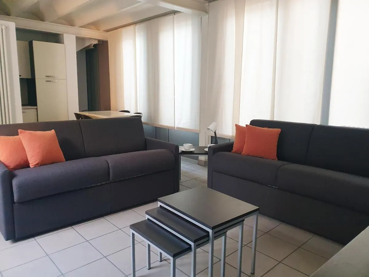 公寓 Apparthotel Casa Ideale 莱科 意大利